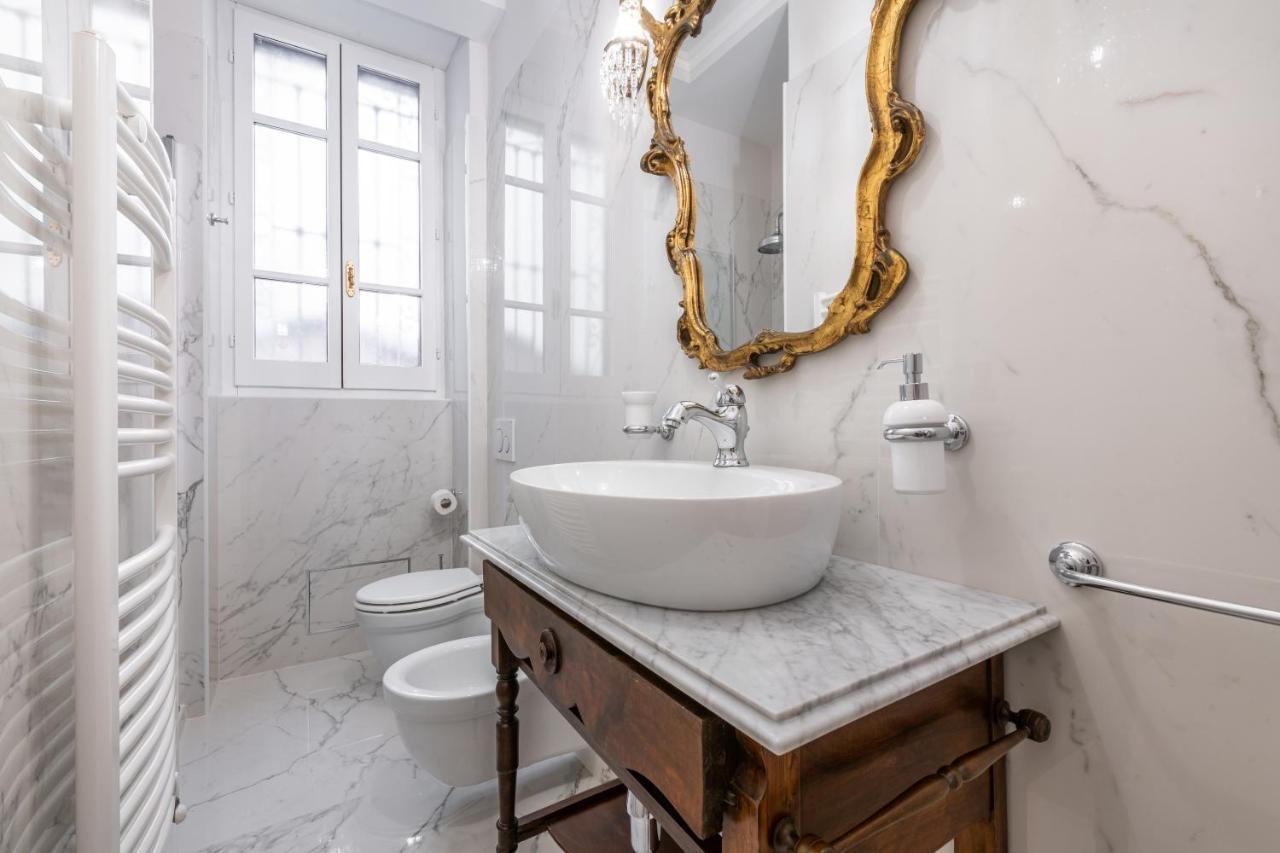 Apartamento Regina Elena - Antica Dimora, Bastione S. Remy Cagliari Exterior foto